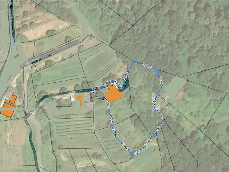 Immagine 22 di Casa indipendente in vendita  a Fosdinovo