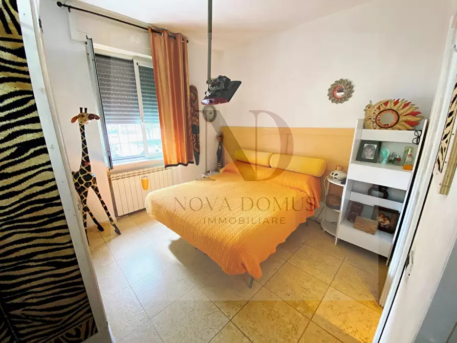 Immagine 25 di Quadrilocale in vendita  in Via Canale 30 a Castelnuovo Magra