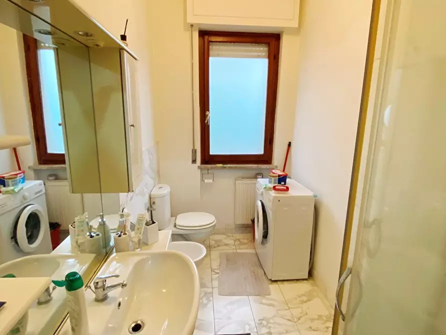 Immagine 7 di Quadrilocale in vendita  in Via delle Pinete 19 a Carrara