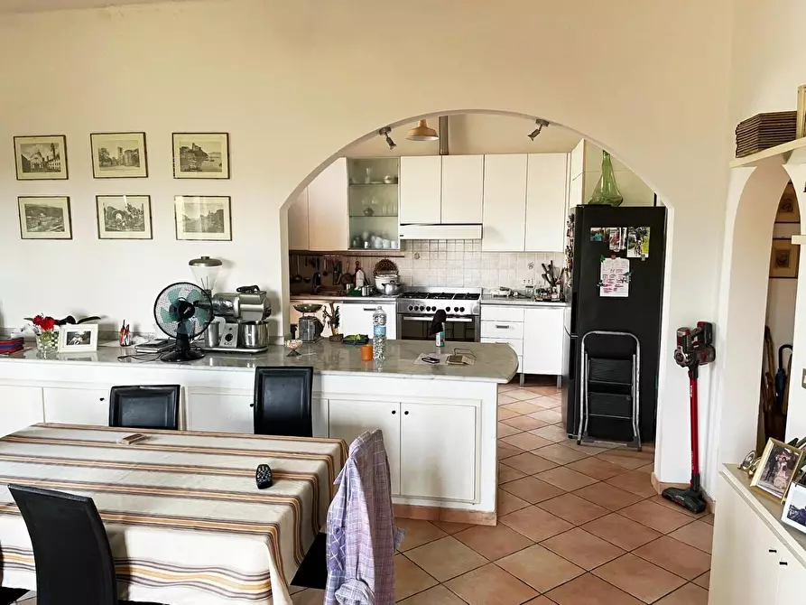 Immagine 9 di Rustico / casale in vendita  in Via Cerchio 33 a Ortonovo