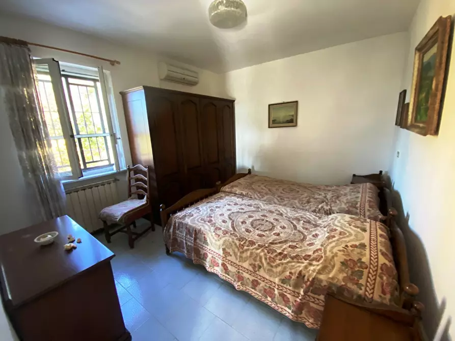 Immagine 39 di Villa in vendita  in Via Ghigliolo Alto 26 a Sarzana