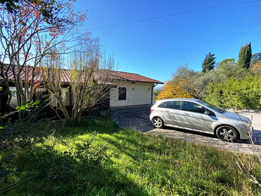 Immagine 7 di Villa in vendita  in Via Ghigliolo Alto 26 a Sarzana