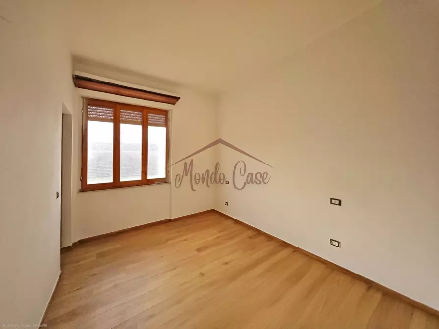 Immagine 25 di Porzione di casa in vendita  in Via dei Molini 148 a Sarzana