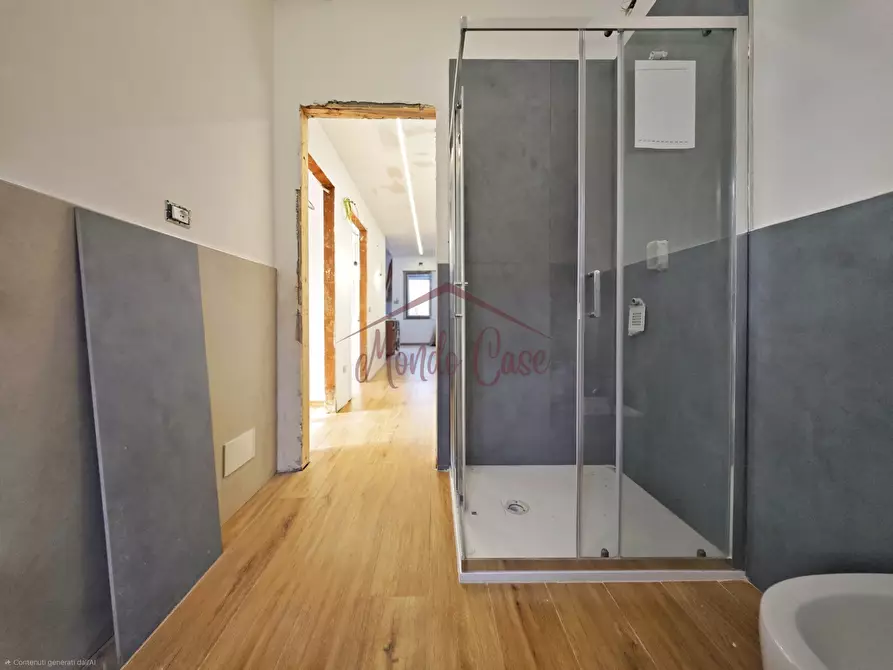 Immagine 38 di Porzione di casa in vendita  in Via dei Molini 148 a Sarzana