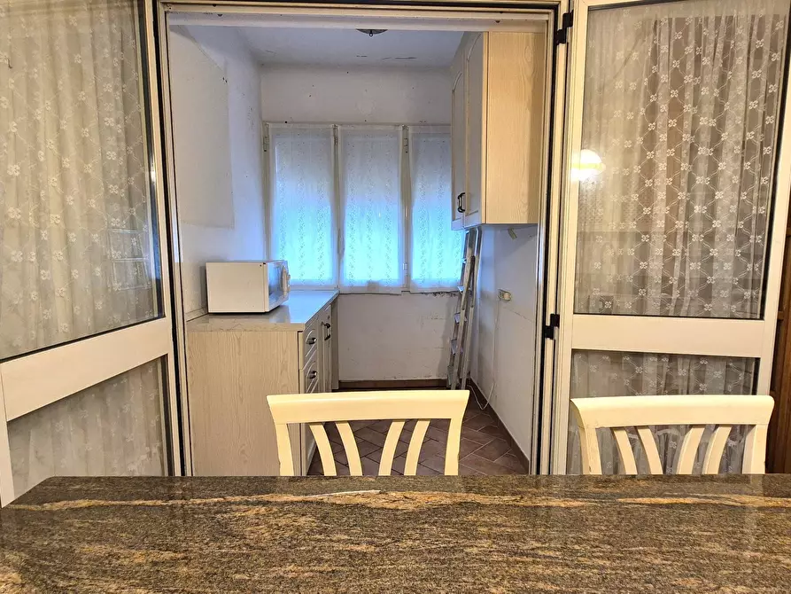 Immagine 18 di Villetta a schiera in vendita  in Via Madonnina 11 a Ortonovo