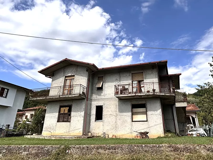 Immagine 31 di Casa bifamiliare in vendita  in Via Fienile di Sopra 7 a Licciana Nardi