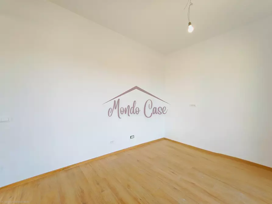 Immagine 14 di Porzione di casa in vendita  in Via dei Molini 148 a Sarzana