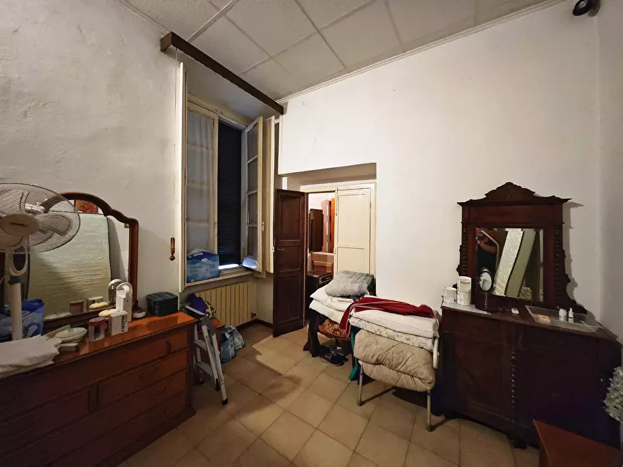 Immagine 36 di Quadrilocale in vendita  in Via Cigala a Sarzana