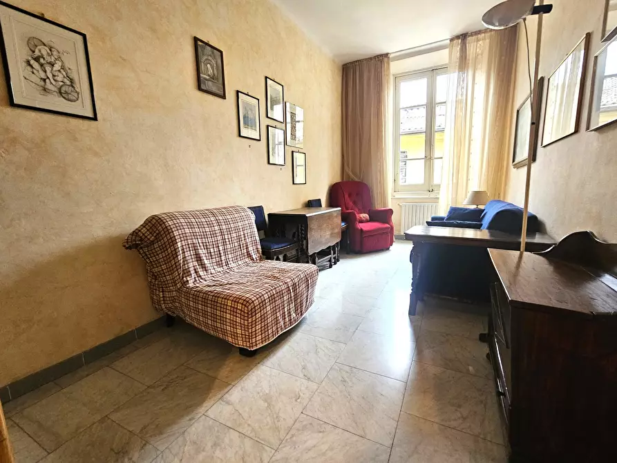 Immagine 6 di Quadrilocale in vendita  in Via Mazzini a Sarzana