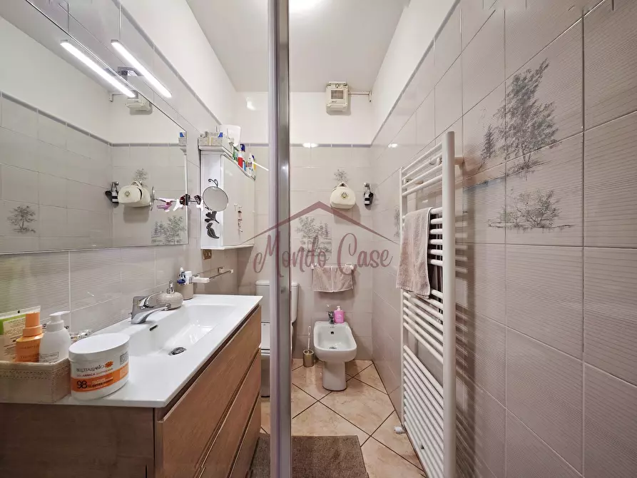 Immagine 37 di Porzione di casa in vendita  a Fosdinovo
