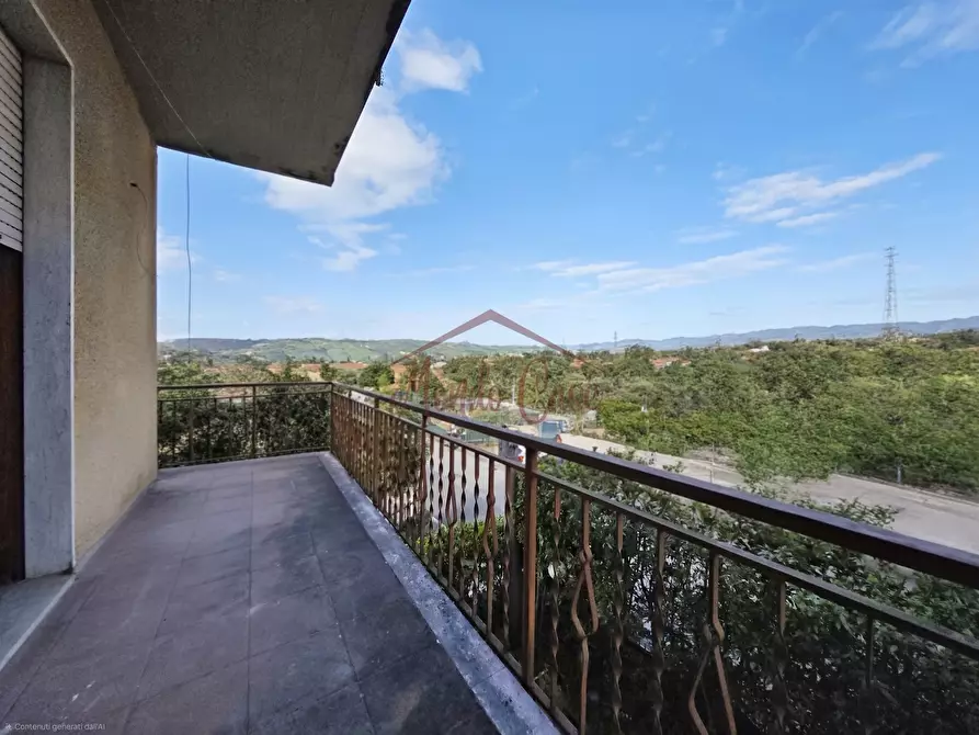 Immagine 52 di Porzione di casa in vendita  in Via dei Molini 148 a Sarzana