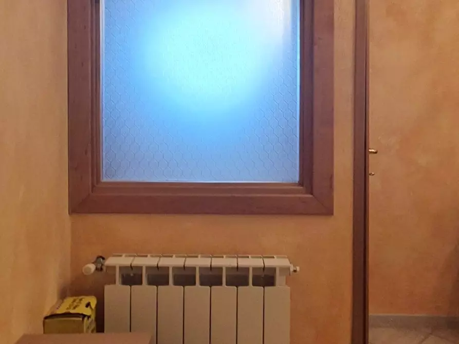 Immagine 6 di Trilocale in vendita  in Via Roma 64 a Santo Stefano Di Magra