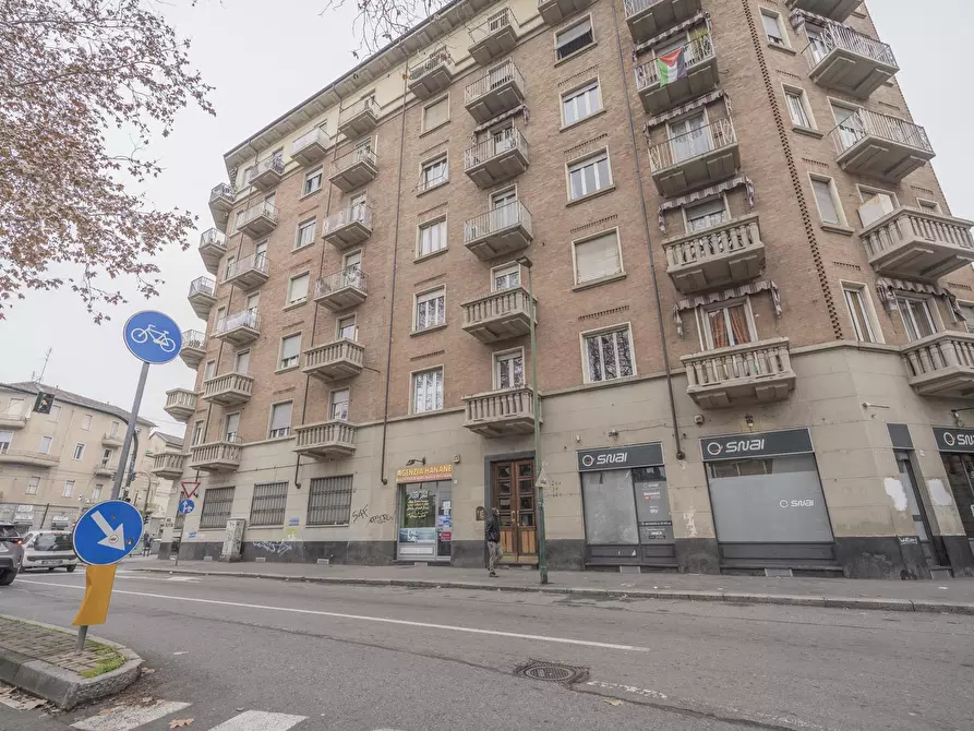 Immagine 1 di Trilocale in vendita  in Corso Novara 17 a Torino