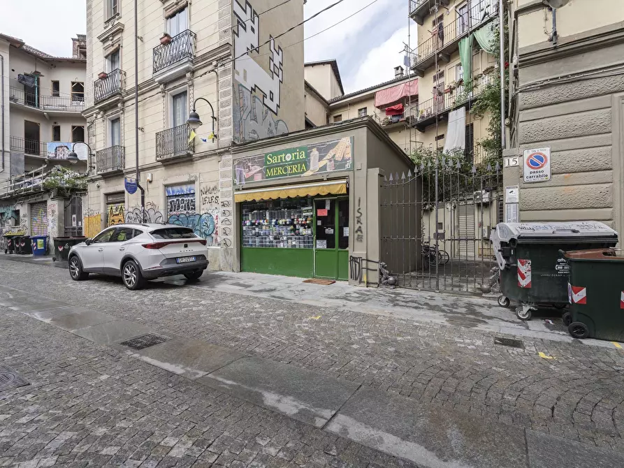 Immagine 24 di Trilocale in vendita  in Via Goffredo Mameli 15 a Torino