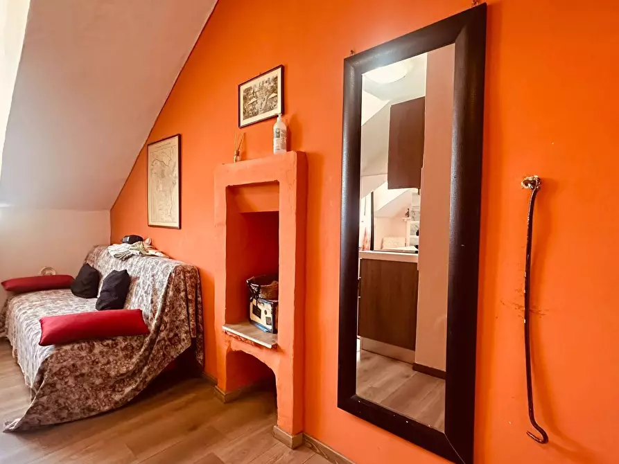 Immagine 13 di Mansarda in vendita  in Via Borgo Dora 3 a Torino