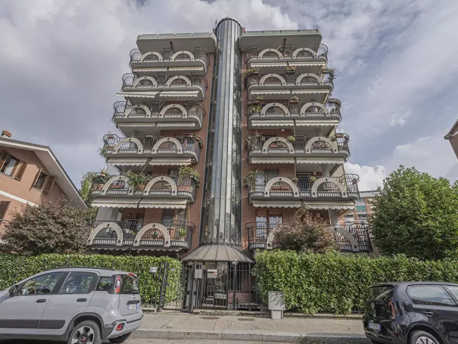 Immagine 1 di Quadrilocale in vendita  in Via Bollengo 20 a Torino