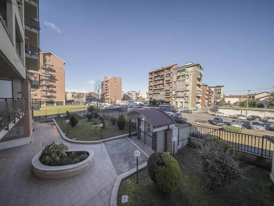 Immagine 43 di Quadrilocale in vendita  in Via Alfonso Badini Confalonieri 47 a Torino