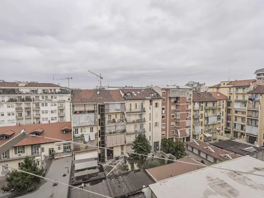 Immagine 22 di Trilocale in vendita  in Via Federico Paolini 18 a Torino