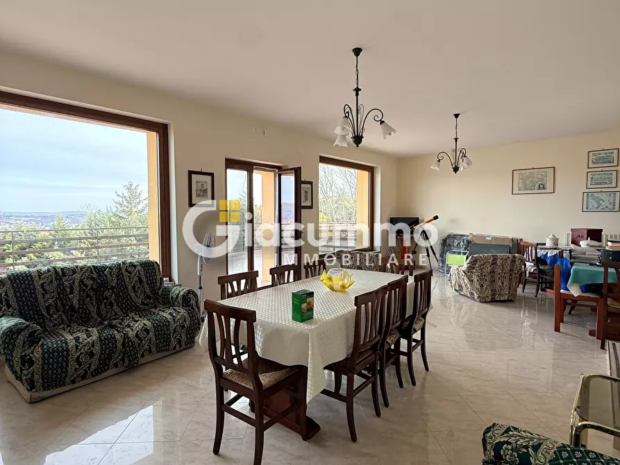 Immagine 11 di Casa bifamiliare in vendita  in Via Mezzana 209 a Potenza