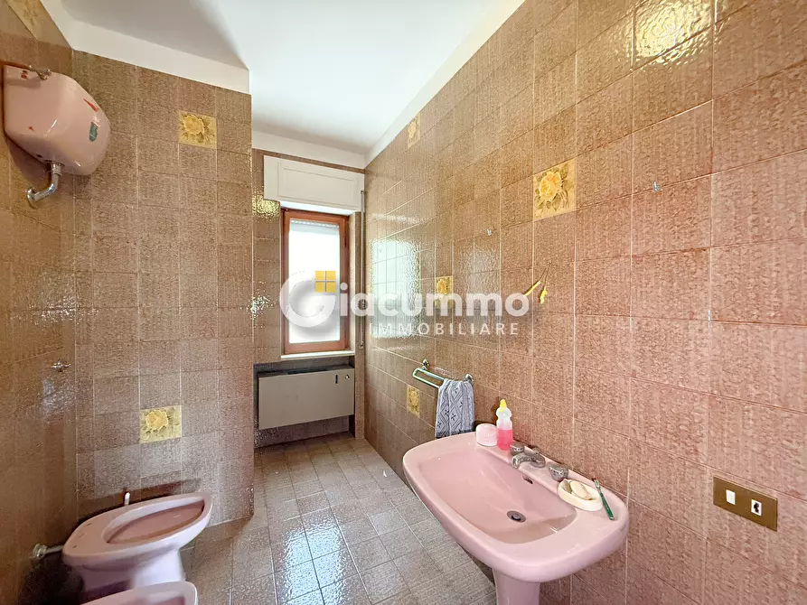 Immagine 16 di Pentalocale in affitto  in Via Domenico di Giura a Potenza