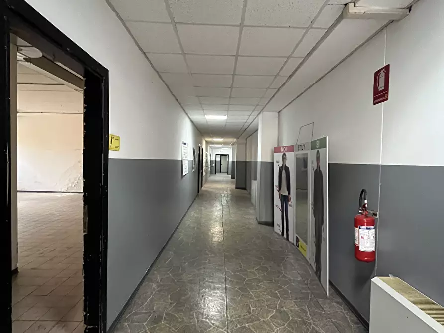 Immagine 12 di Attività artigianale in vendita  in Zona industriale San Nicola a Melfi