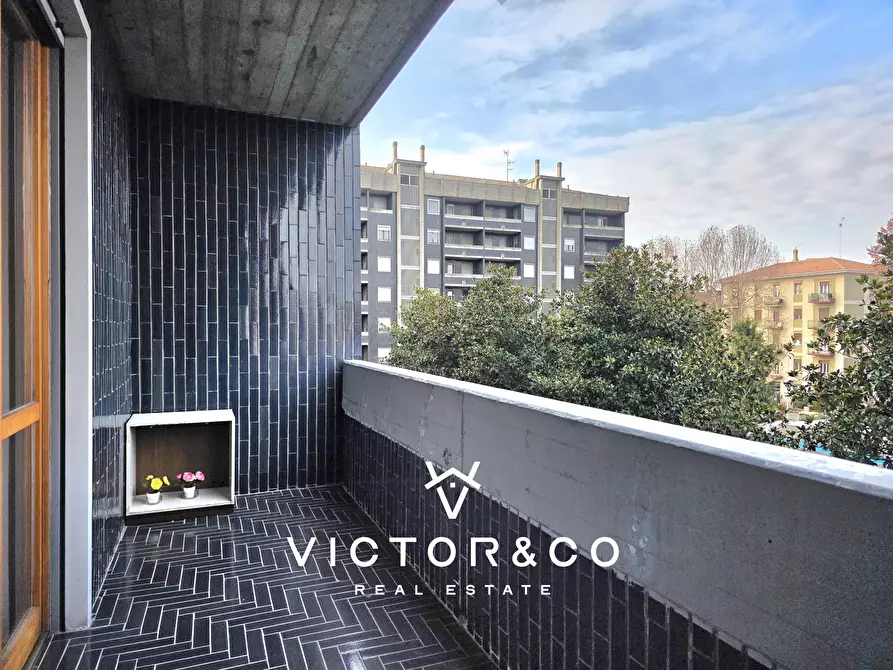 Immagine 7 di Trilocale in vendita  in Viale Giulio Cesare 119 a Novara