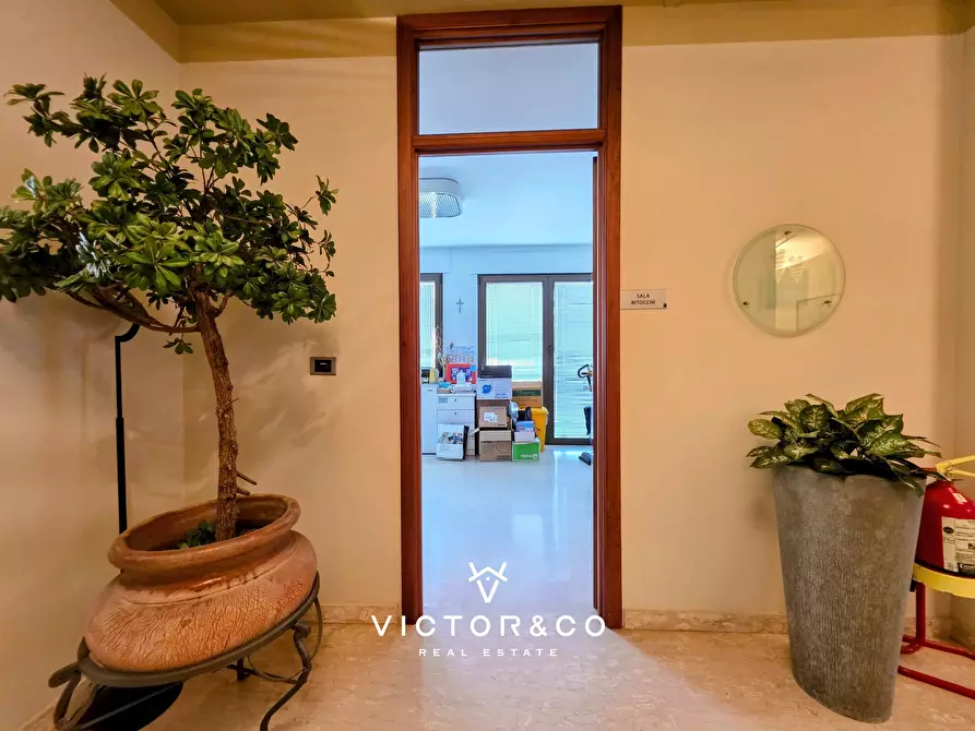 Immagine 14 di Ufficio in vendita  in Corso Statuto sn a Mondovì