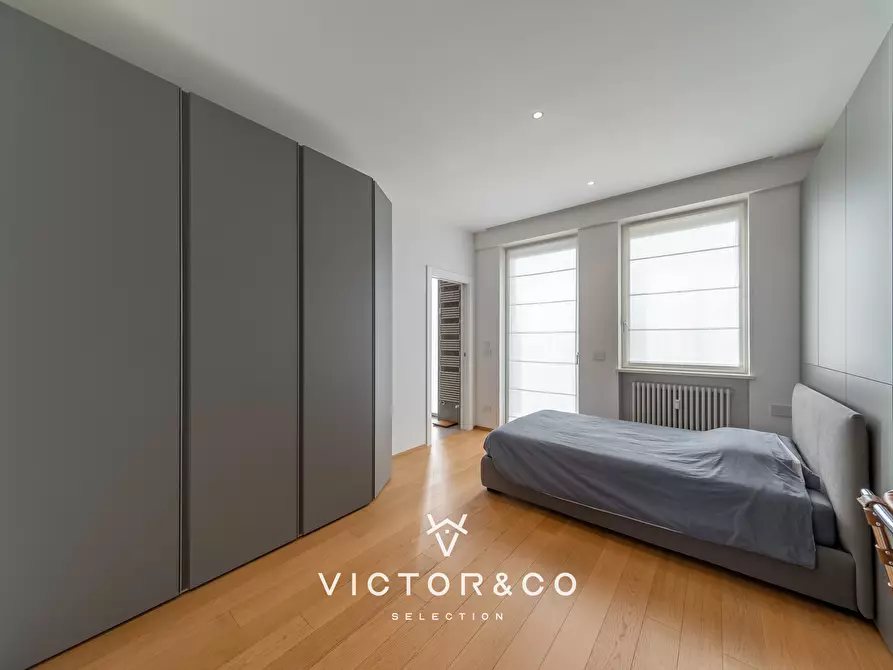 Immagine 16 di Attico in vendita  a Novara