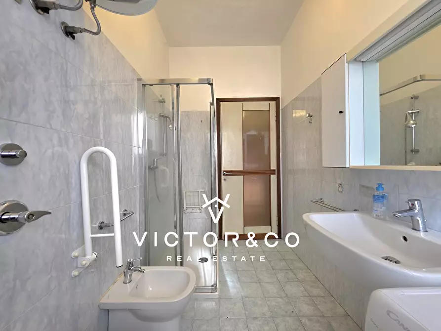 Immagine 17 di Bilocale in vendita  in Via Giovanni Gnifetti 14 a Novara