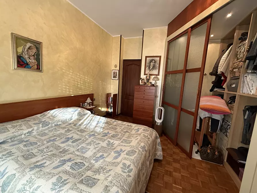 Immagine 61 di Pentalocale in vendita  in Via Roberto Moroni 7A a Sesto San Giovanni