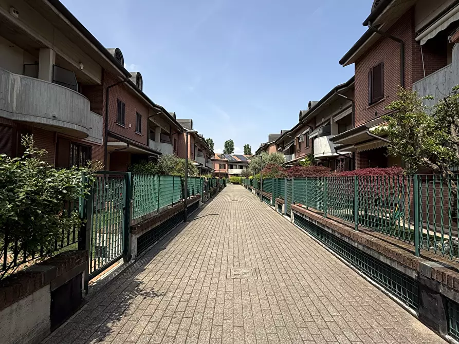Immagine 66 di Casa bifamiliare in vendita  in Via Luigi Settembrini 14 a Cinisello Balsamo