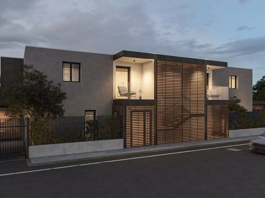 Immagine 19 di Trilocale in vendita  in Via Ciro Menotti 9 a Carate Brianza