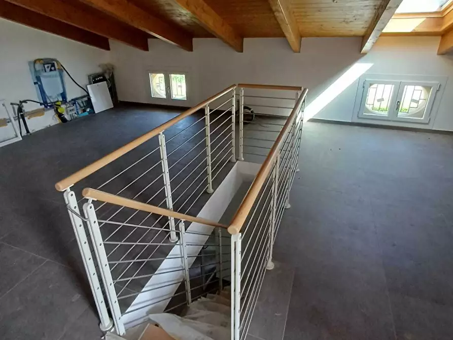 Immagine 30 di Trilocale in vendita  a Medesano