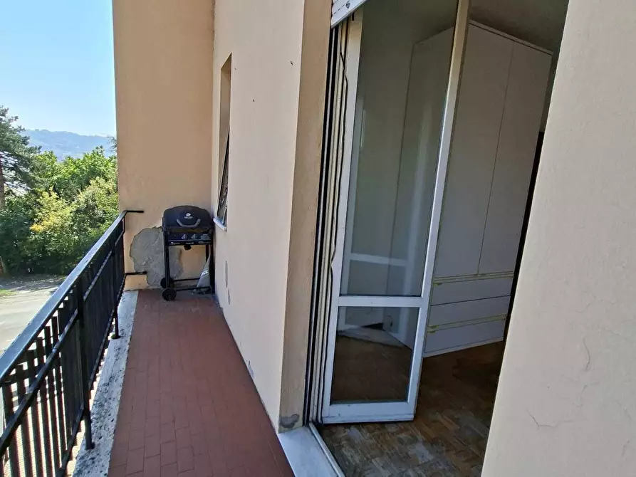 Immagine 10 di Trilocale in vendita  a Medesano