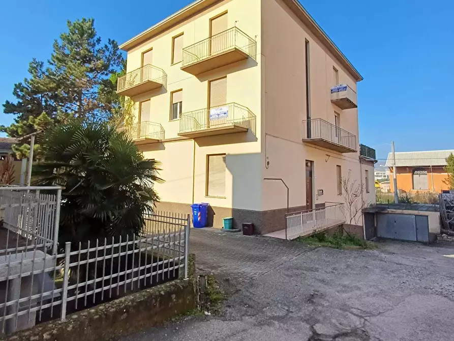 Immagine 9 di Quadrilocale in vendita  a Fornovo Di Taro