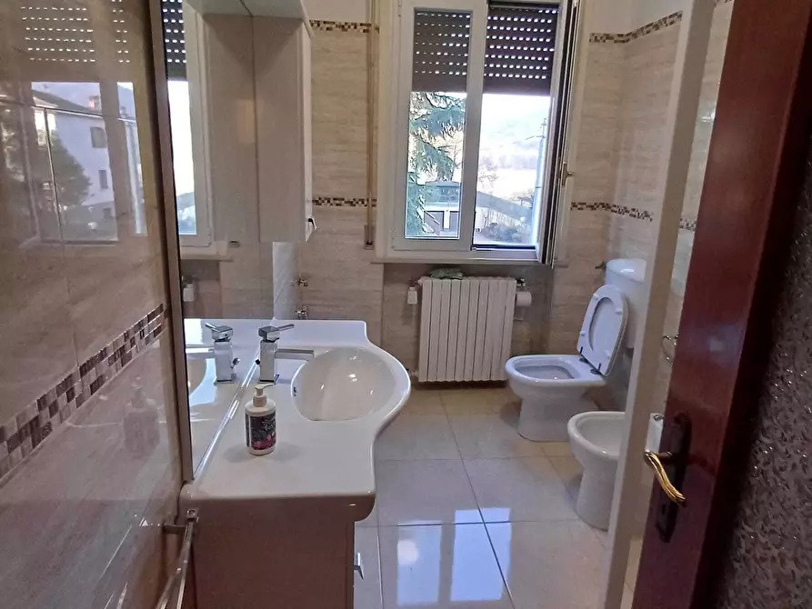 Immagine 31 di Trilocale in vendita  a Solignano