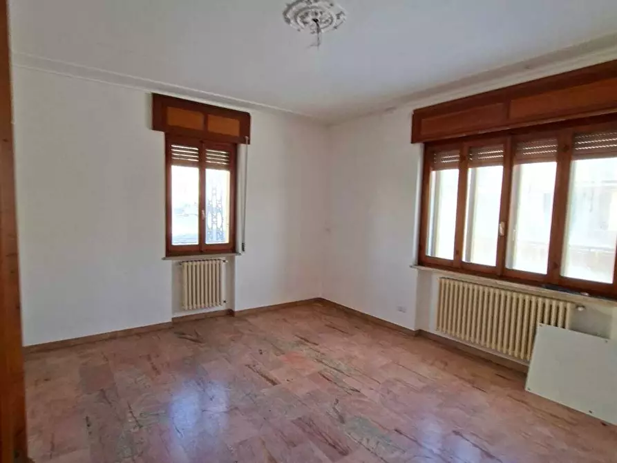 Immagine 5 di Appartamento in vendita  a Borgo Val Di Taro