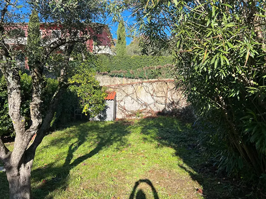 Immagine 5 di Villetta a schiera in vendita  a Sarzana