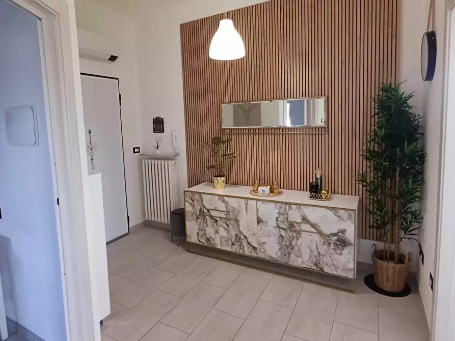 Immagine 6 di Trilocale in vendita  a Medesano