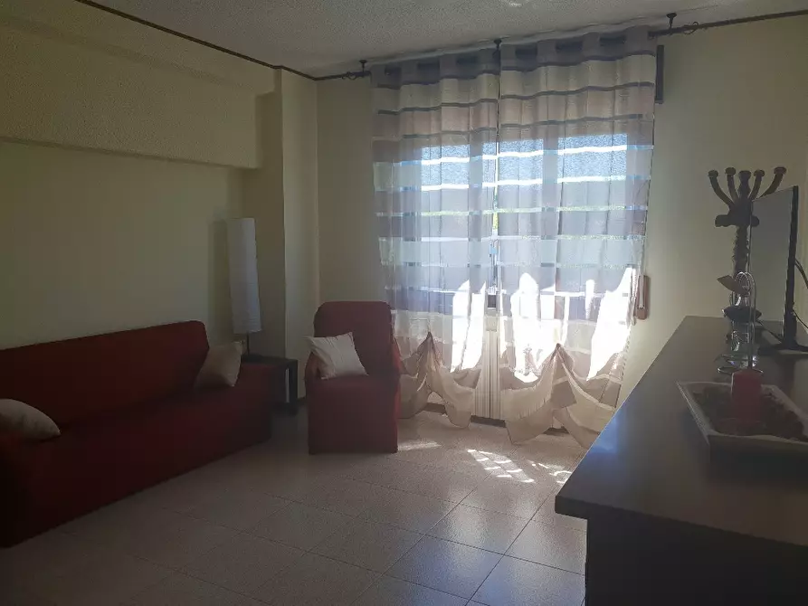 Immagine 5 di Quadrilocale in affitto  a Varano De' Melegari