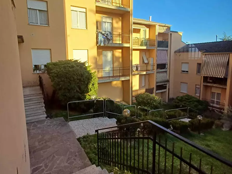 Immagine 1 di Quadrilocale in vendita  a Medesano