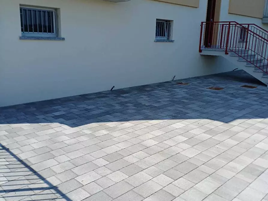 Immagine 29 di Bilocale in vendita  a Medesano