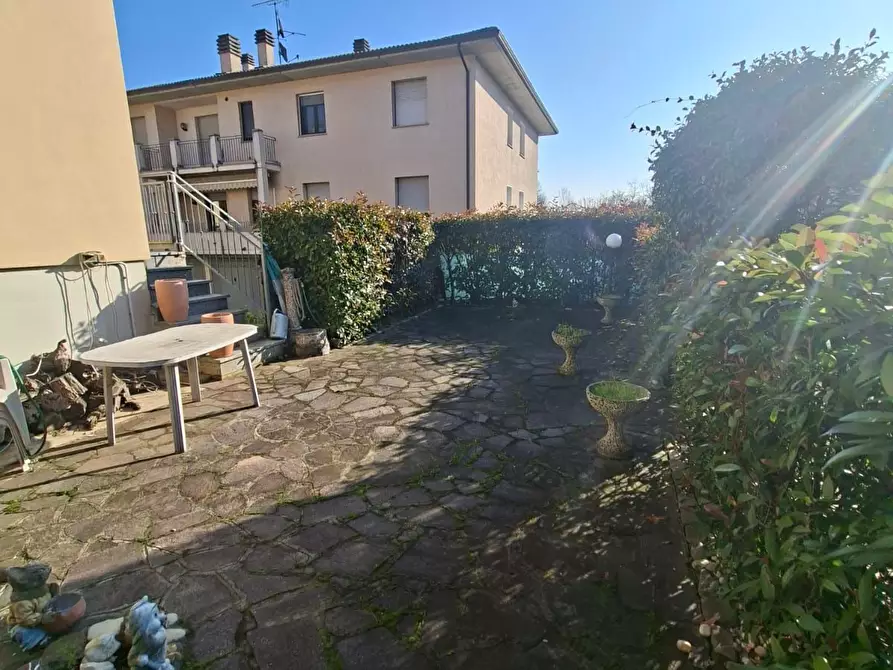 Immagine 32 di Trilocale in vendita  a Solignano