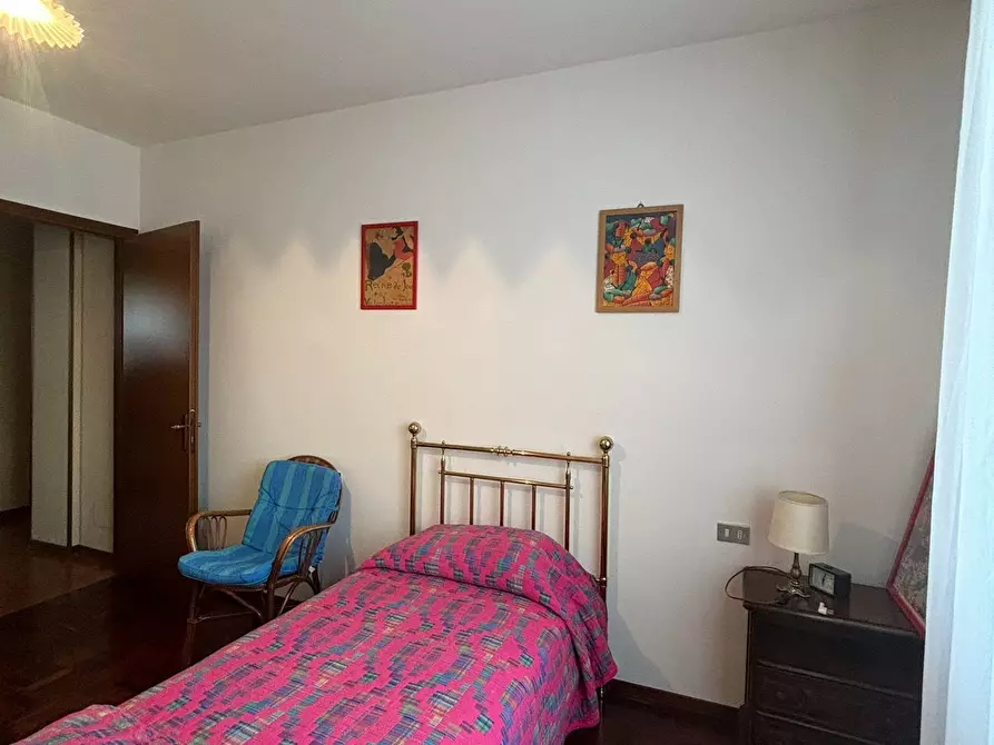 Immagine 15 di Trilocale in affitto  a Fornovo Di Taro