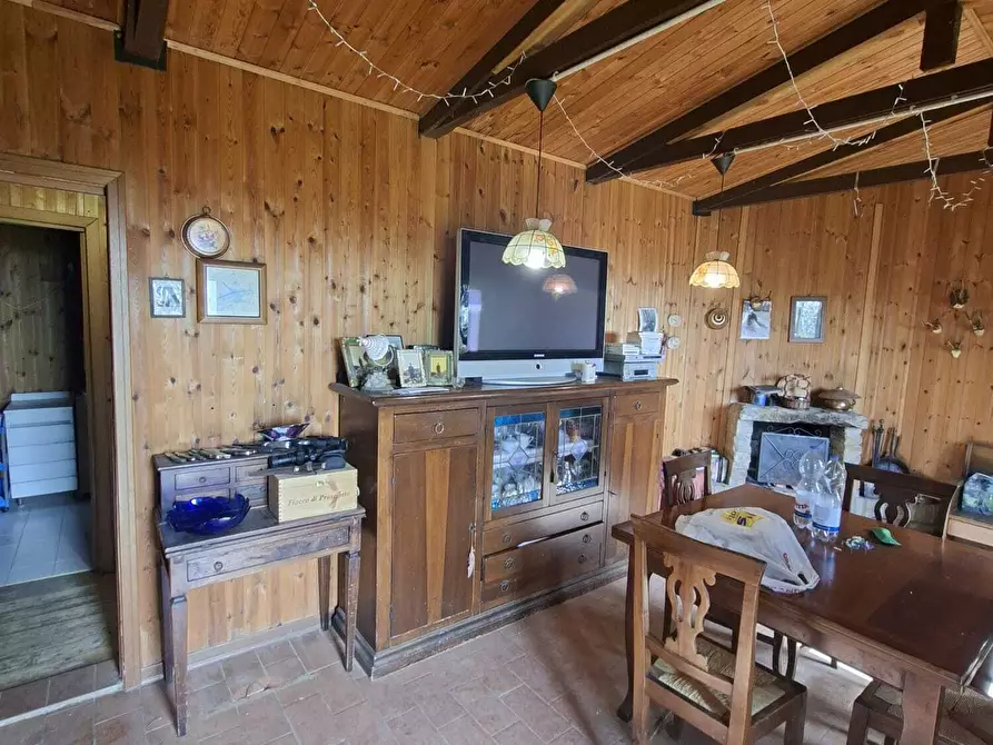 Immagine 13 di Casa indipendente in vendita  a Medesano