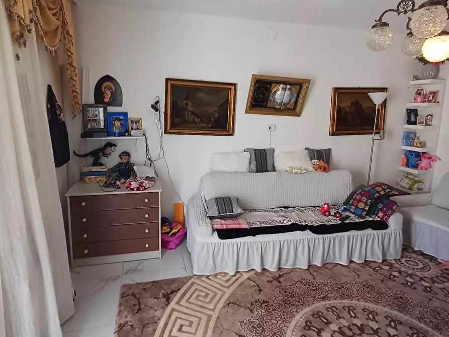 Immagine 3 di Porzione di casa in vendita  a Fornovo Di Taro