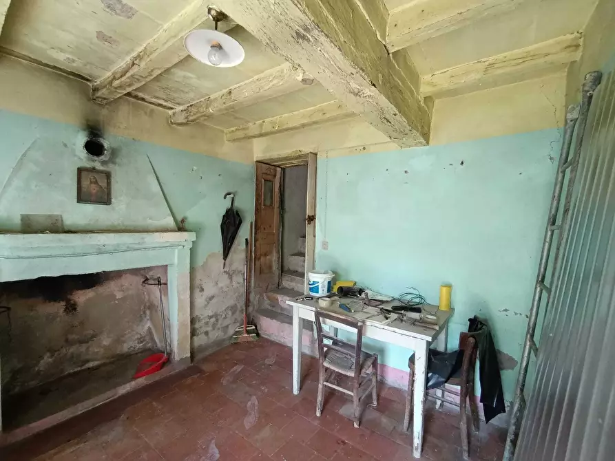 Immagine 12 di Porzione di casa in vendita  a Pellegrino Parmense
