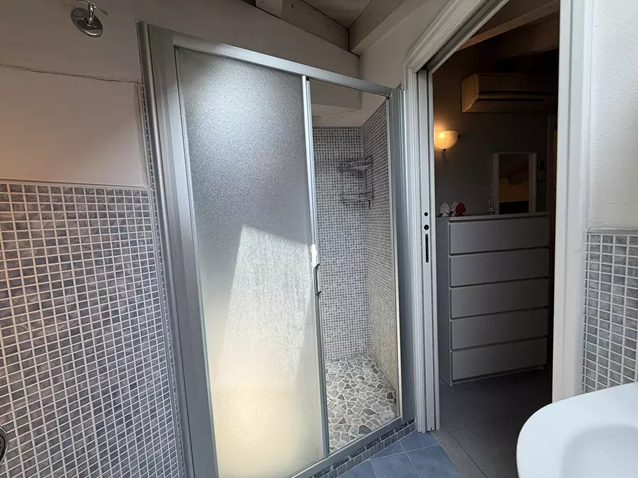 Immagine 27 di Bilocale in affitto  a Fornovo Di Taro