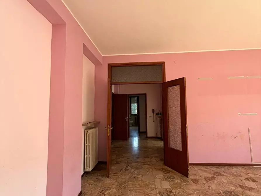 Immagine 4 di Quadrilocale in vendita  a Fornovo Di Taro