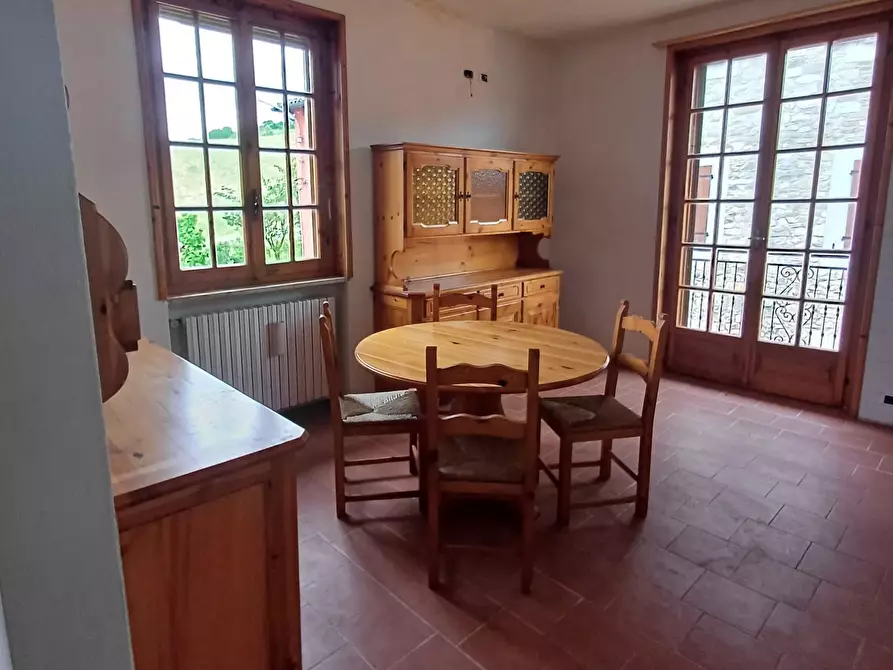 Immagine 18 di Trilocale in vendita  a Fornovo Di Taro